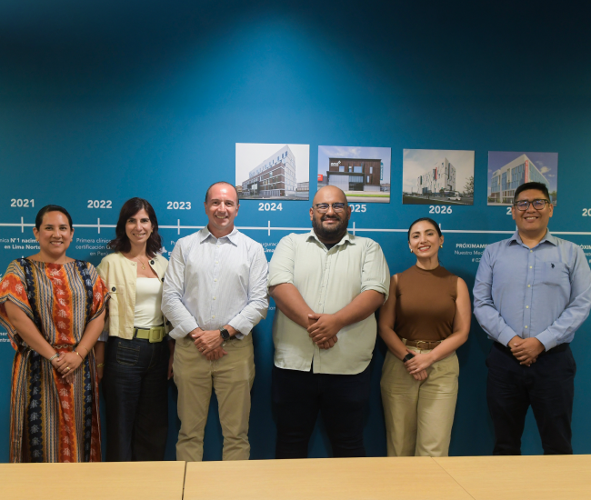 Idat firma convenio con Clínica Aviva